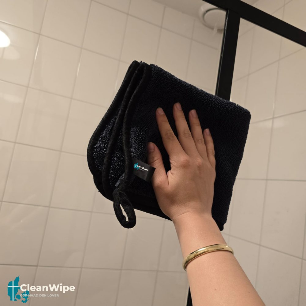 CleanWipe™ | Tør hurtigt, sikkert og uden striber – hver gang