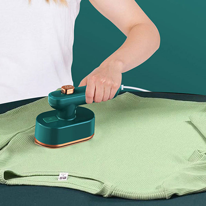 IronGo™ | Kompakt dampstrygejern til hurtige krøllefri touch-ups