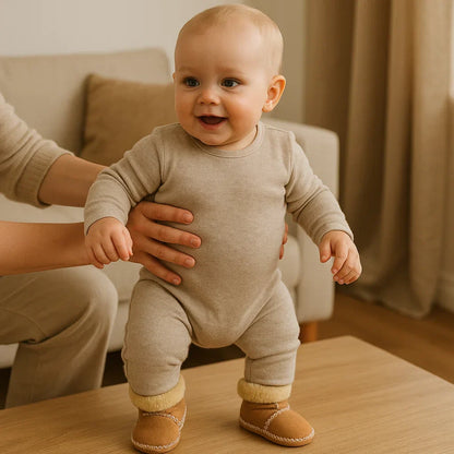 CozyBoots™ – Den varme komfort, der beskytter små fødder hele vinteren