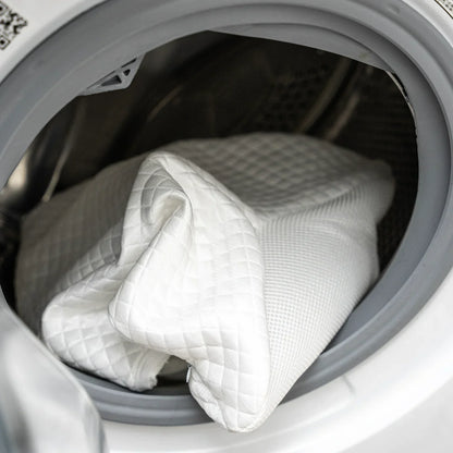 ErgoPillow™ | Sov bedre, vågn friskere – ergonomisk støtte til nakke og ryg hele natten